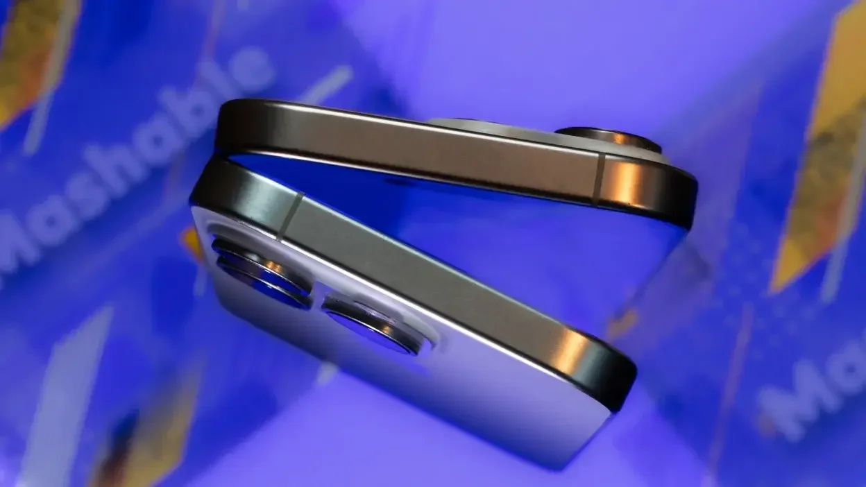 Apple's Foldable iPhone Launch Could Be Pushed Further Into the Future